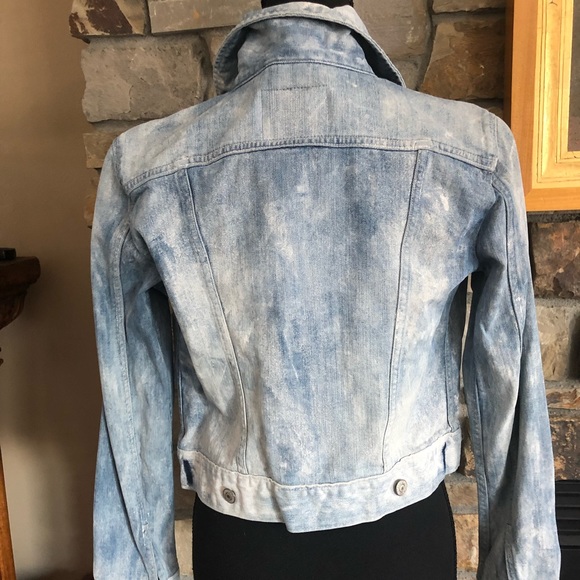 LEVI’S 90’s vintage Acid Washed Jean Jacket, M